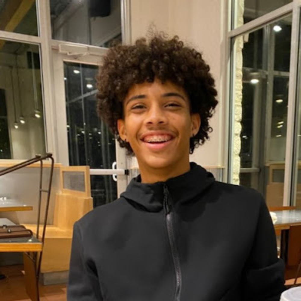 Meet your Posher, Xavian
